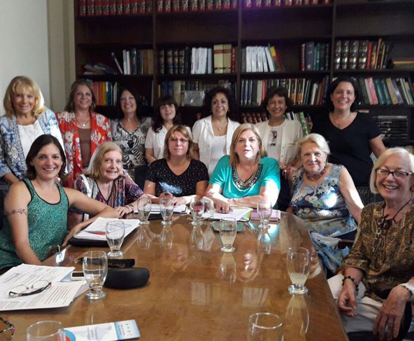 Presentación de la Asociación Civil Foro de Mujeres del Mercosur